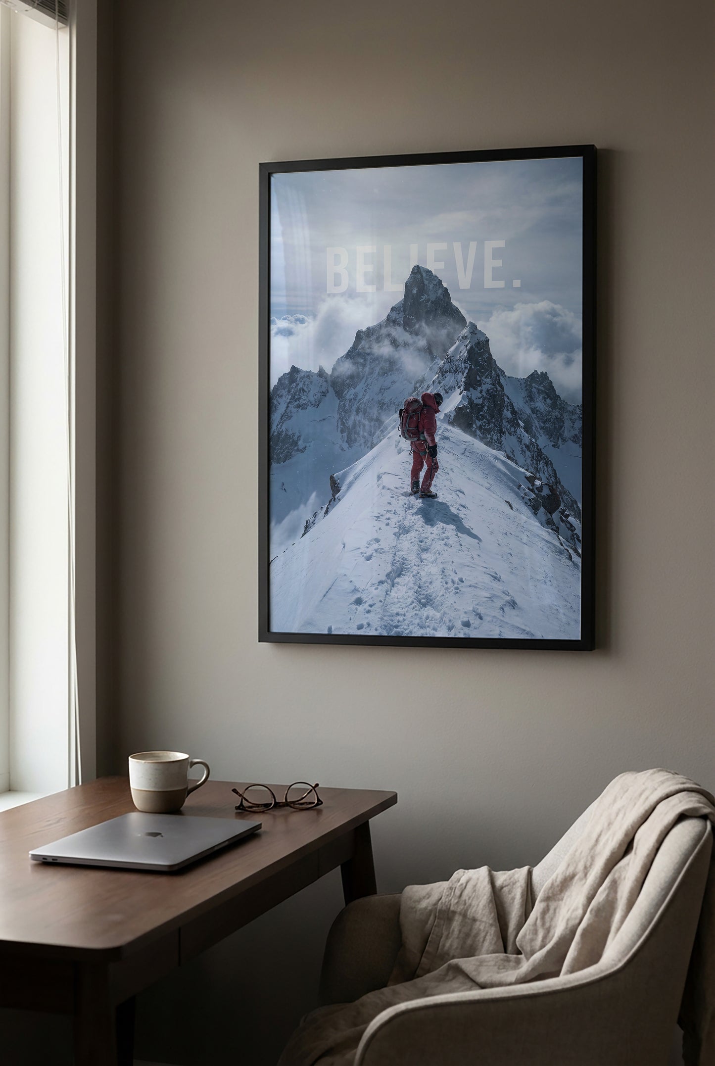 Believe Poster – Motivationsbild Bergsteiger | Leinwand & Poster Wandbild