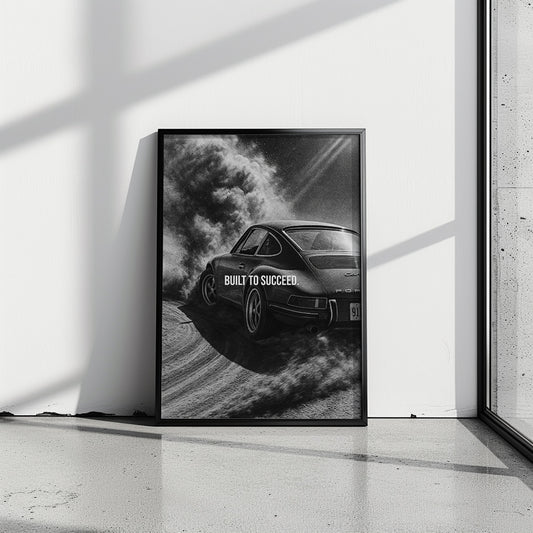 "Built to Succeed" Motivationsposter für Auto- und Performance-Fans