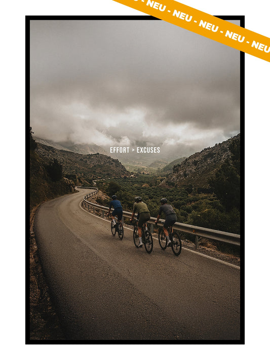 EFFORT > EXCUSES – Cycling Motivation Poster | Premium Rennrad Wandbild für Athleten