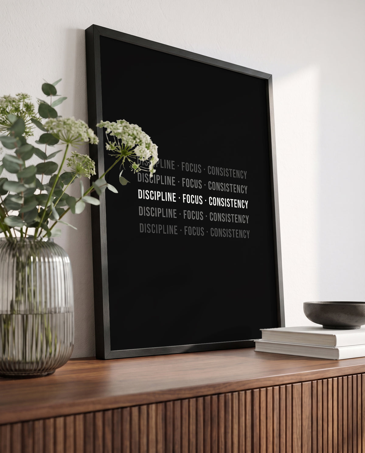 Typo Poster – Discipline · Focus · Consistency