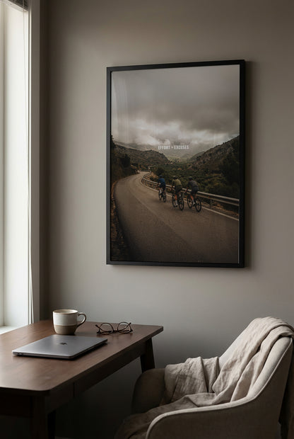 EFFORT > EXCUSES – Cycling Motivation Poster | Premium Rennrad Wandbild für Athleten